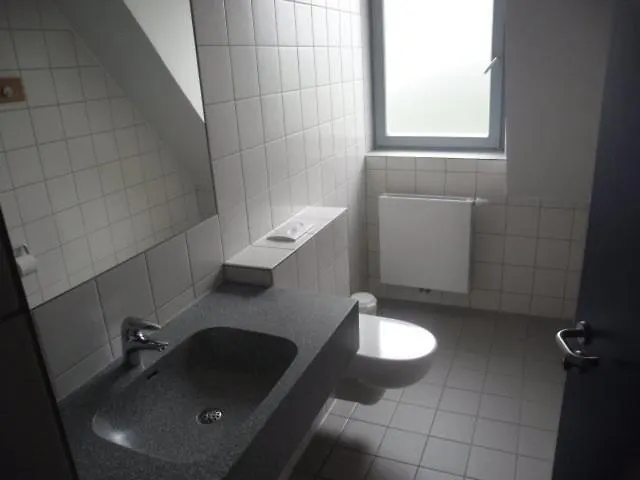 אכסניה Djh International