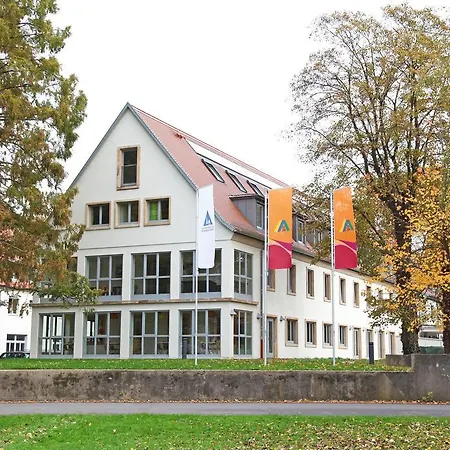Djh International Hostel *
